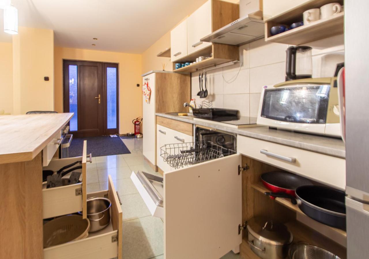 Deli Terasz B Apartman Free Parking, Self-Check-In Anytime Győr Kültér fotó